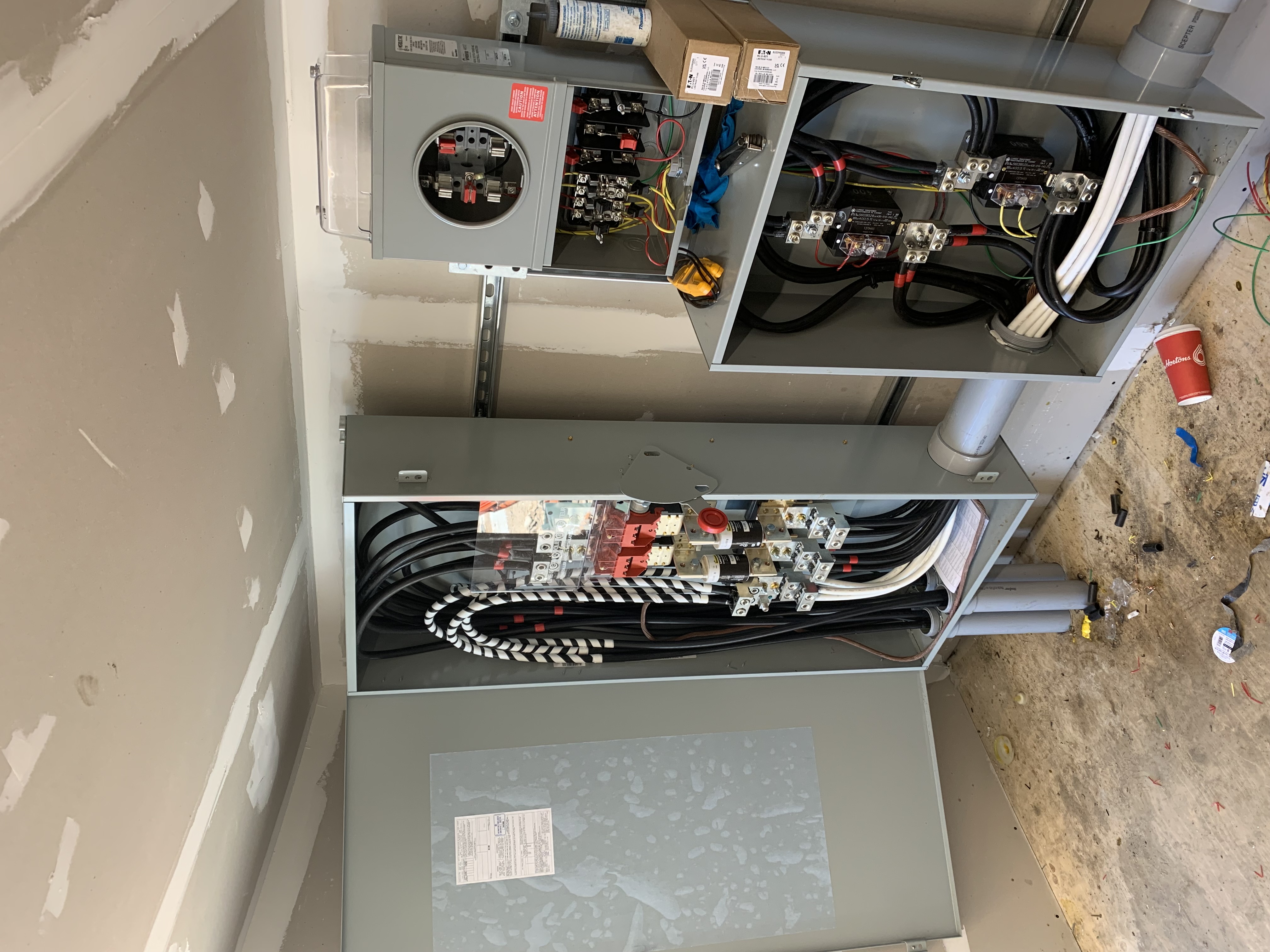 800 amp service metering, current transformer cabinet, and main disconnect during installation