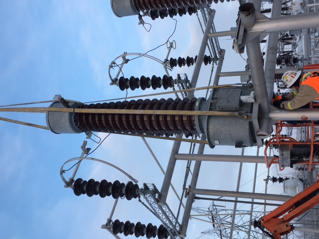 Prior experience removing a high-voltage current transformer inside a substation during equipment replacement